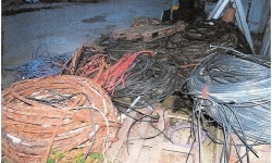Ukradli przewody z zapory w Solinie<br/>fot. KPP Lesko