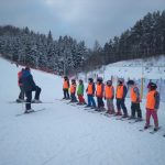 Uczniowie szkół z Uherzec i Olszanicy uczyli się jazdy na nartach<br/>fot. Gmina Olszanica
