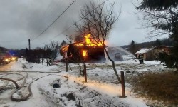 Doszczętnie spłonął dom strażaka. Trwa zbiórka pieniędzy na odbudowę domu<br/>fot. OSP Wojtkowa